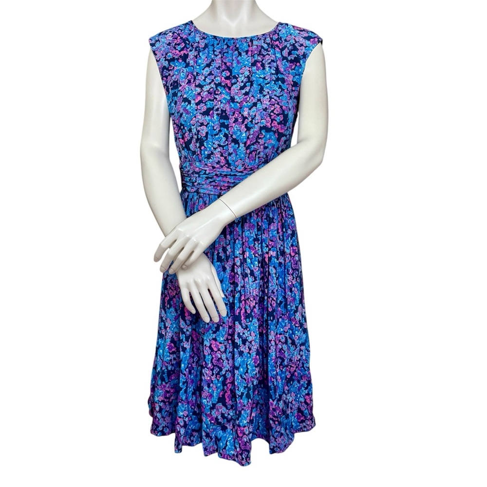 Boden Pleated Sleeveless Selina Dress in Blue and Purple Floral ~ Size 6L